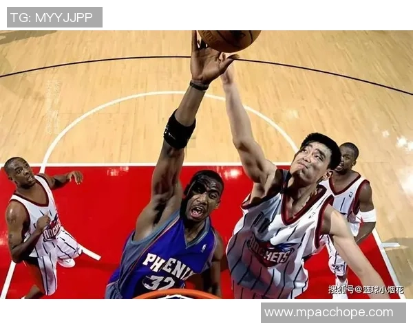 姚明在比赛中出现失误的精彩瞬间回顾与分析视频分享