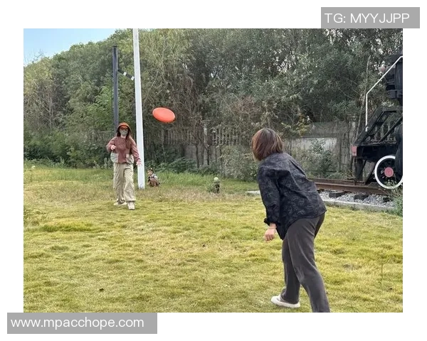 重庆飞盘队与北京飞盘队赛后状态分析与复盘总结