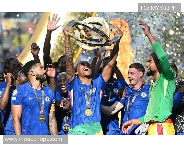 世界杯激情对决巴黎圣日耳曼大胜切尔西红牌争议引发全场热议 世界杯激情对决巴黎圣日耳曼大胜切尔西红牌争议引发全场热议