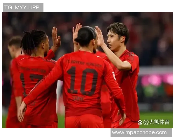 拜仁狂胜尤文图斯6-2补时进球点燃友谊赛激情瞬间