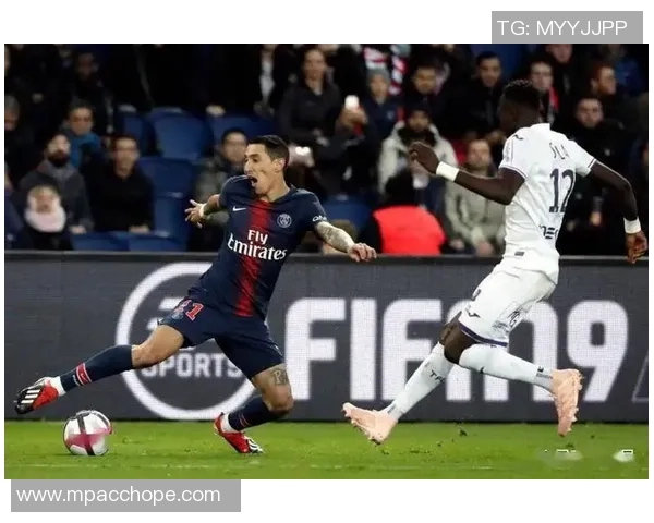 世界杯精彩对决巴黎圣日耳曼与里昂1比1平局引发转会热议