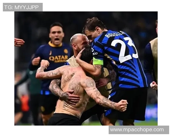 足总杯精彩对决国米凭乌龙球险胜巴萨引发全场热议 足总杯精彩对决国米凭乌龙球险胜巴萨引发全场热议