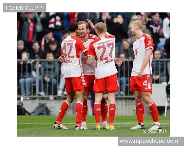 足总杯惊现冷门拜仁与阿森纳战成平局引发转会热议