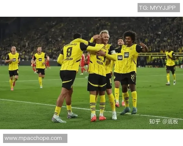 友谊赛多特蒙德大胜热刺红牌事件引发全场热议与转会传闻